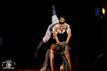 A budapesti Varidance együttes műsora A budapesti Varidance együttes műsora