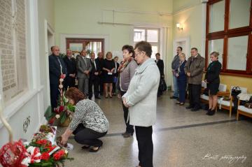 Prijatie delegácií druobných miest a kladenie ven Prijatie delegácií druobných miest a kladenie ven