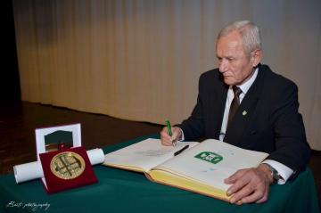 Slávnostné zasadnutie Mestského zastupitežstva v T Slávnostné zasadnutie Mestského zastupitežstva v T